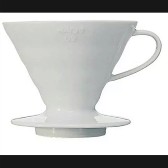 Hario V60 White Ceramic Coffee Brewing Cone Shape Dripper 1-4 Cups From Japan - Picture 3 of 5
